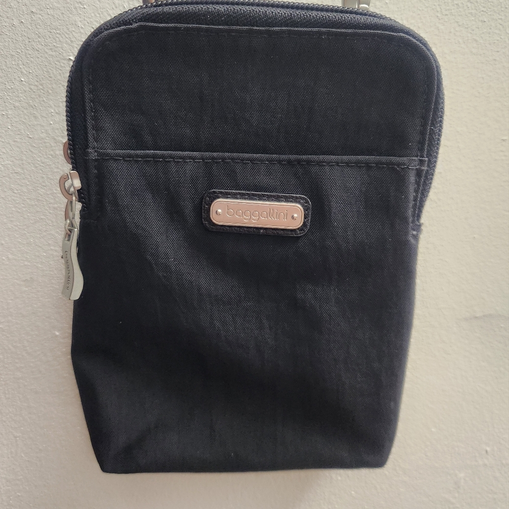 Baggalini Purse